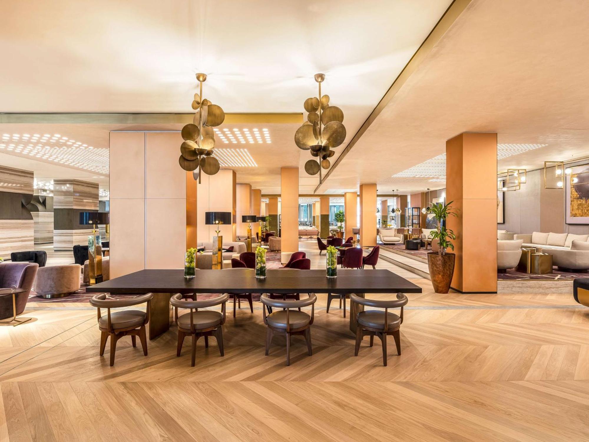 Rixos Gulf Hotel Doha Exteriör bild The lobby
