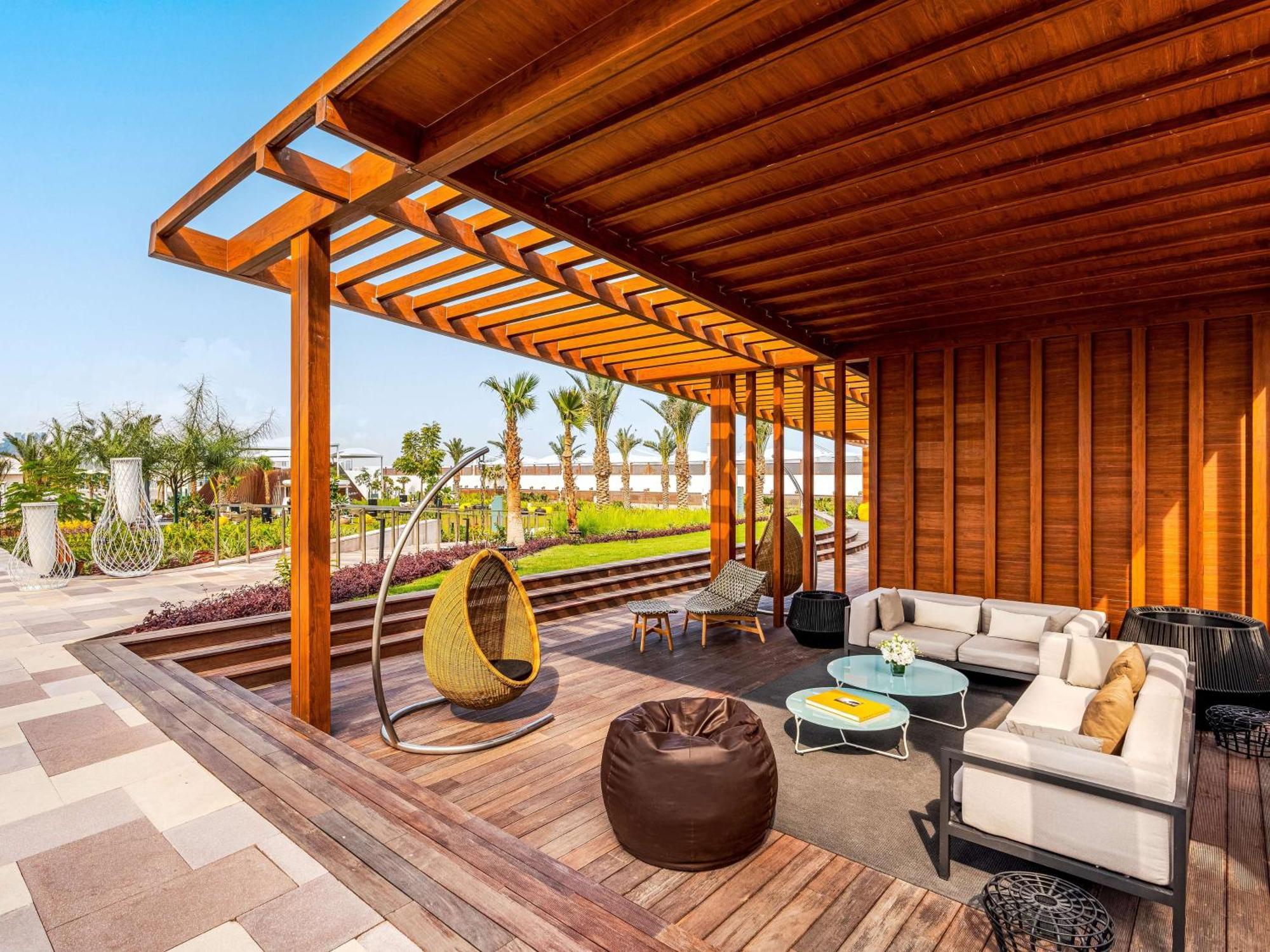 Rixos Gulf Hotel Doha Exteriör bild The Westin Dubai - Sky Lounge