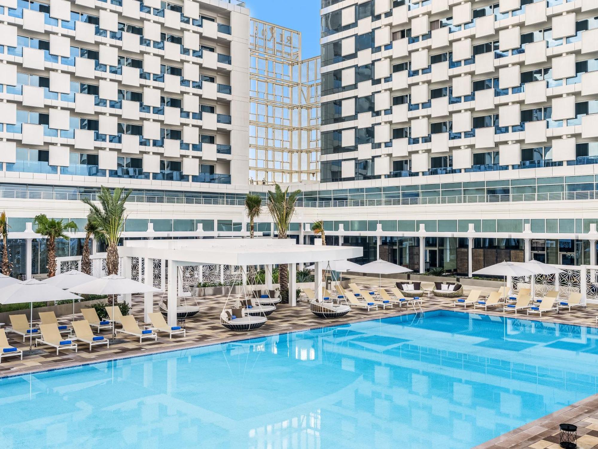 Rixos Gulf Hotel Doha Exteriör bild Hilton Tel Aviv