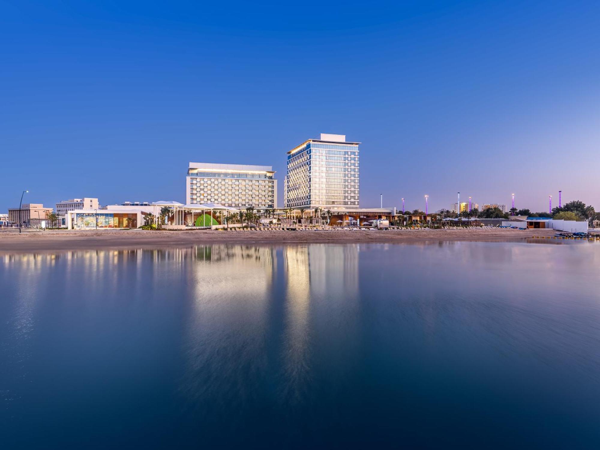 Rixos Gulf Hotel Doha Exteriör bild Hilton Scottsdale Resort and Villas