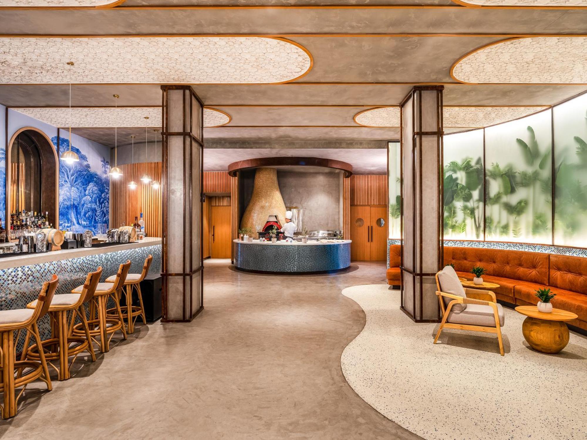 Rixos Gulf Hotel Doha Exteriör bild The interior of the lounge